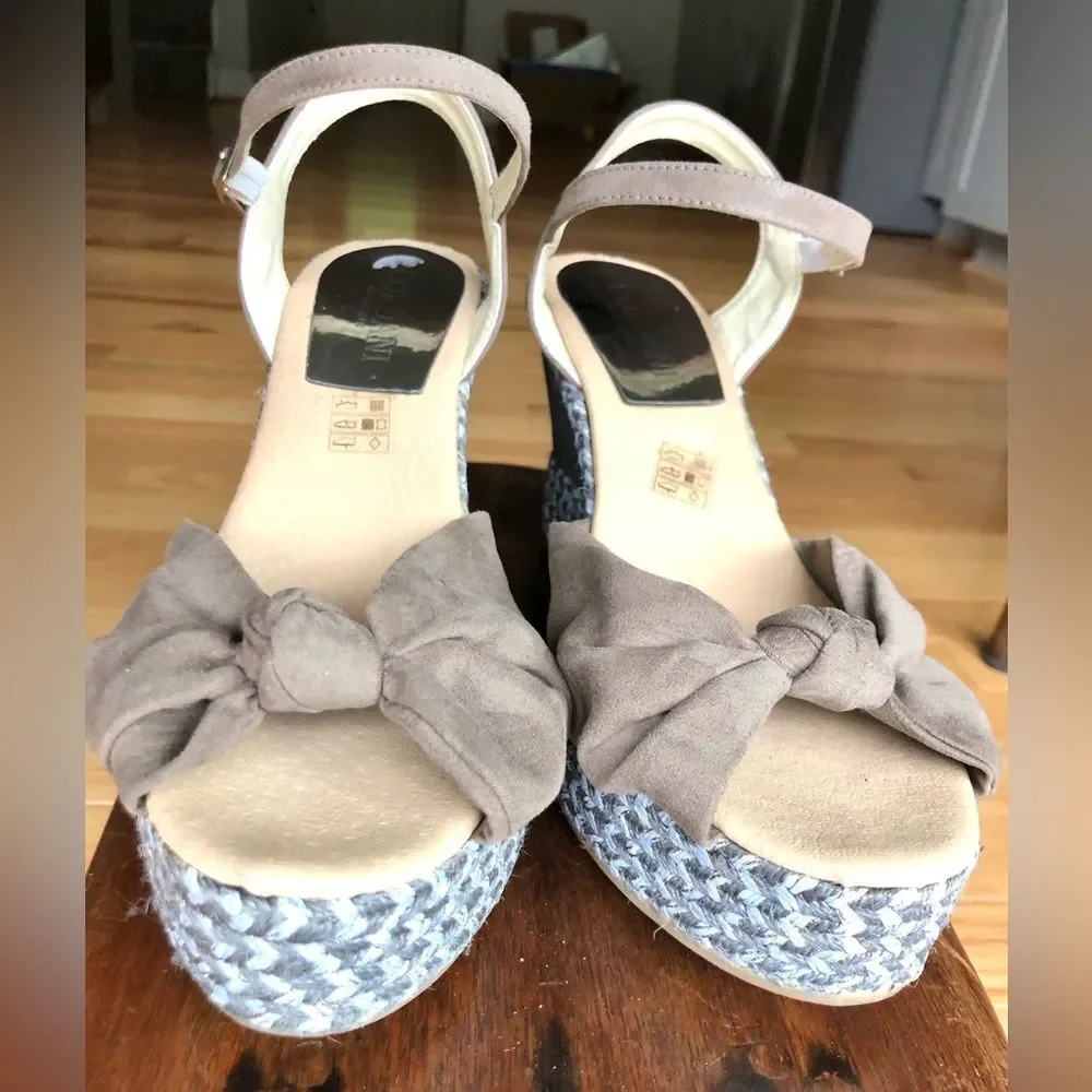 Cordani Italy Sandals Wedge Size 41 / US 9.5 -10